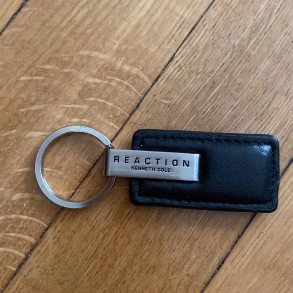 New- reaction Kenneth Cole key chain!